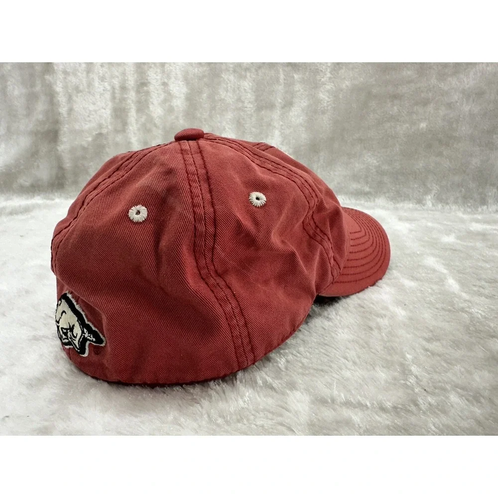 Tail Gate'n‎ Gear Arkansas Razorbacks Red Retro Baseball Cap Hat – Pre-Owned - Picture 7 of 13